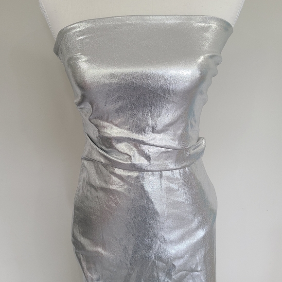 ZARA BRAND NEW METALLIC STRAPLESS DRESS SIZE SMALL - Picture 3 of 8